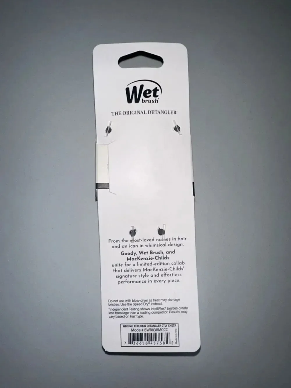 Wet brush x Mackenzie-Childs Keychain Detangler Brush White Black Courtly Check